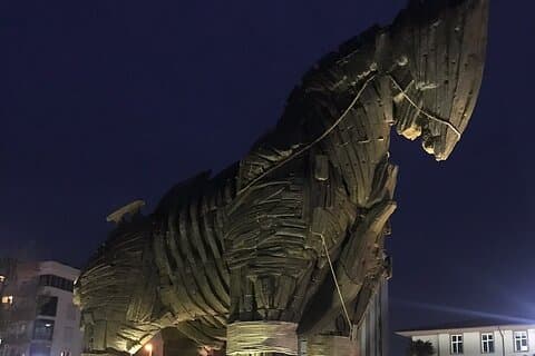 Istanbul to Gallipoli, Canakkale and Troy: 2-Day Tour with Hotel 1