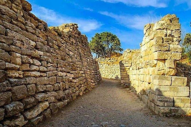 Day Trip to Troy from Istanbul 2