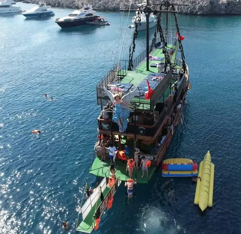 Bodrum Pirate Party Boat with Lunch & Swim Stops 3