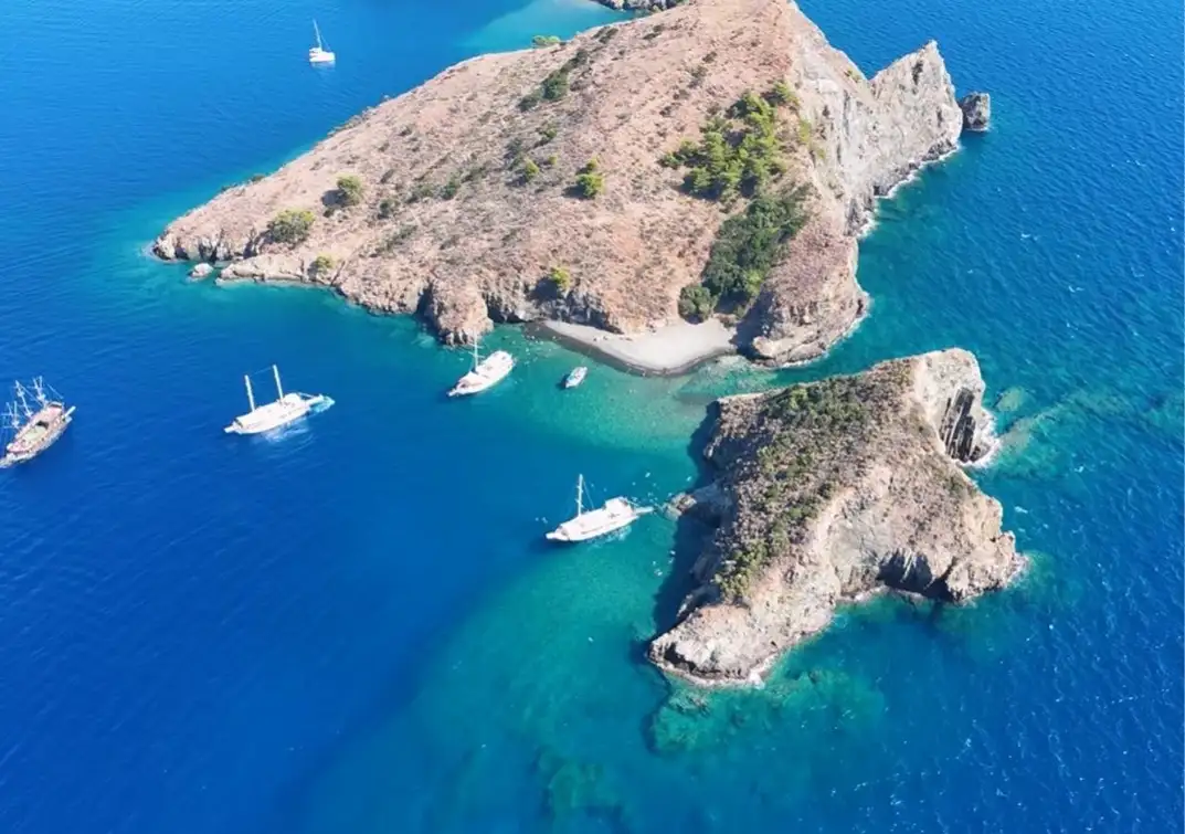 Fethiye: 12 Islands Boat Tour with Lunch and Transfers 2