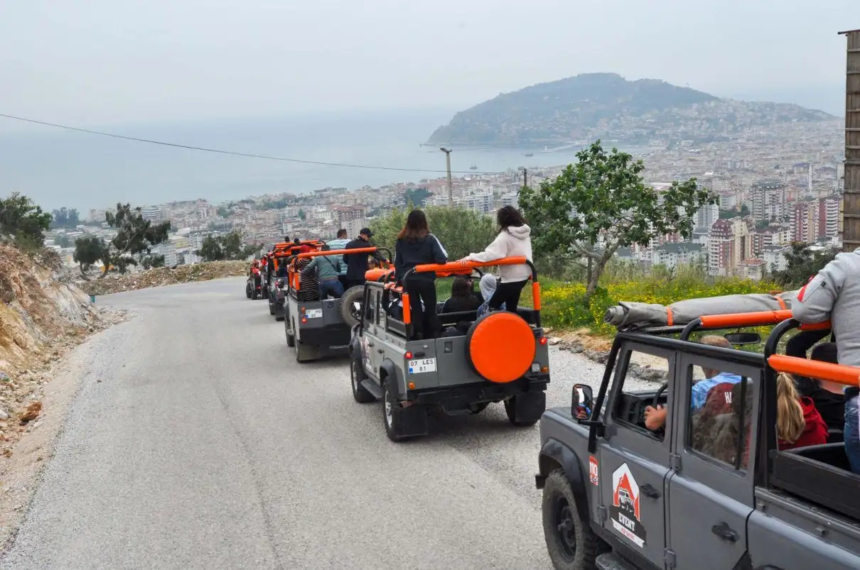 Alanya: Jeep Safari with Dim River & Water Fun 3