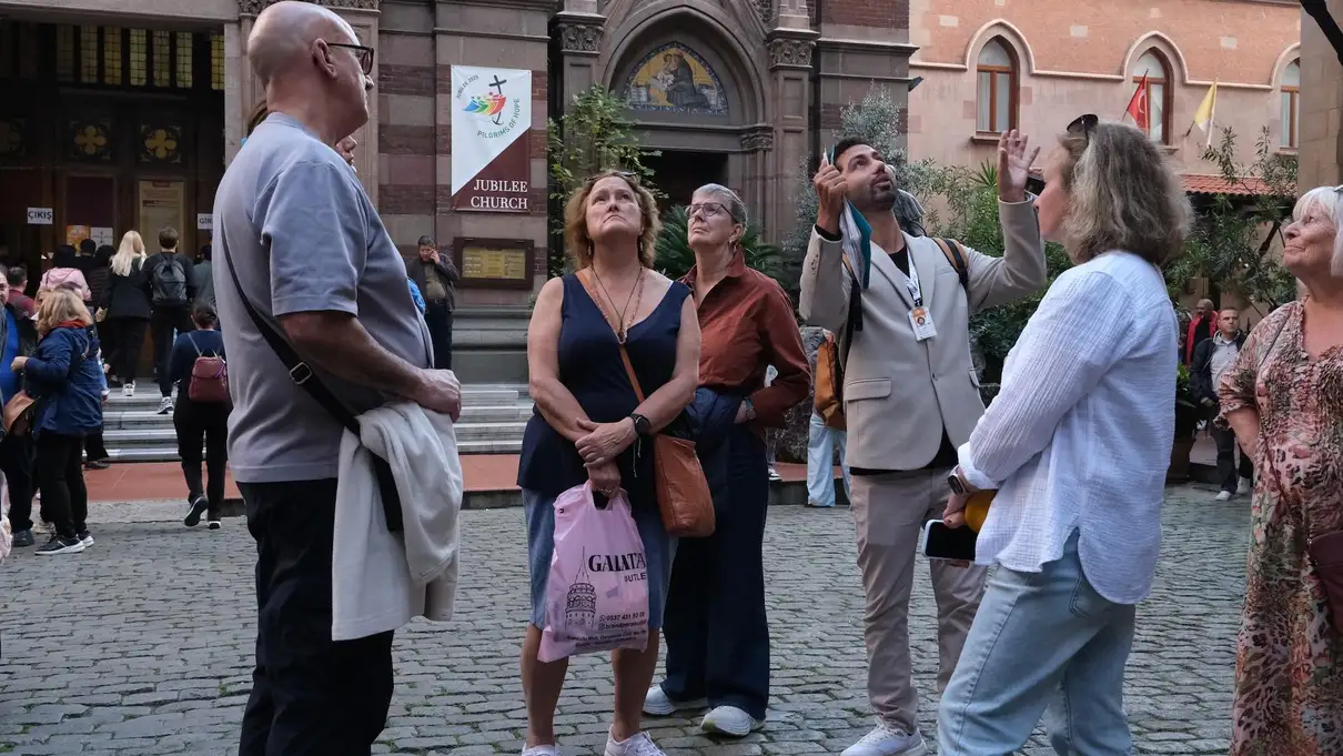 Istanbul City Walk: Galata Tower, Istiklal Street & Karaköy 1