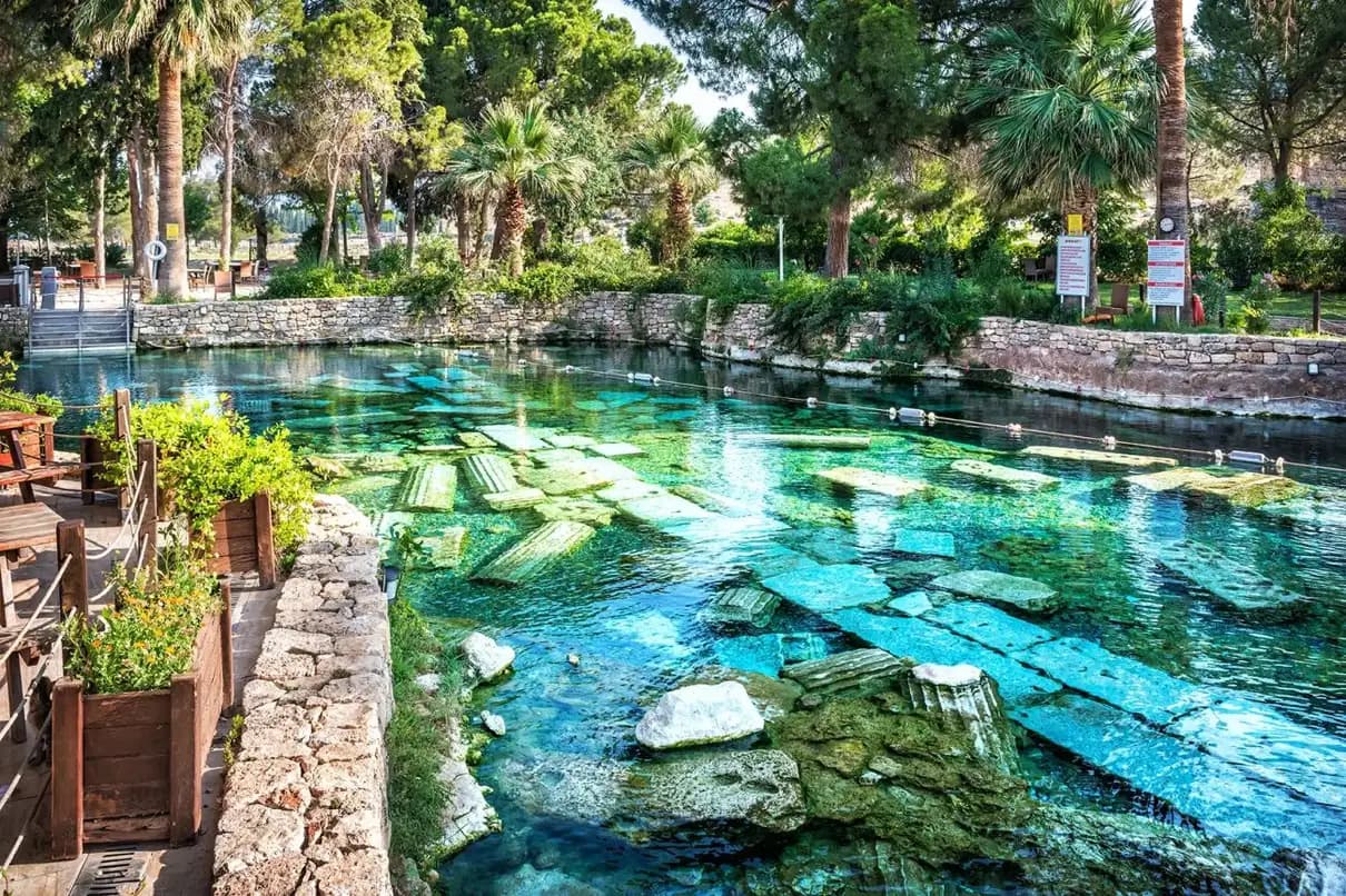 From Alanya/Side/Antalya: Pamukkale & Salda Lake Full-Day 3