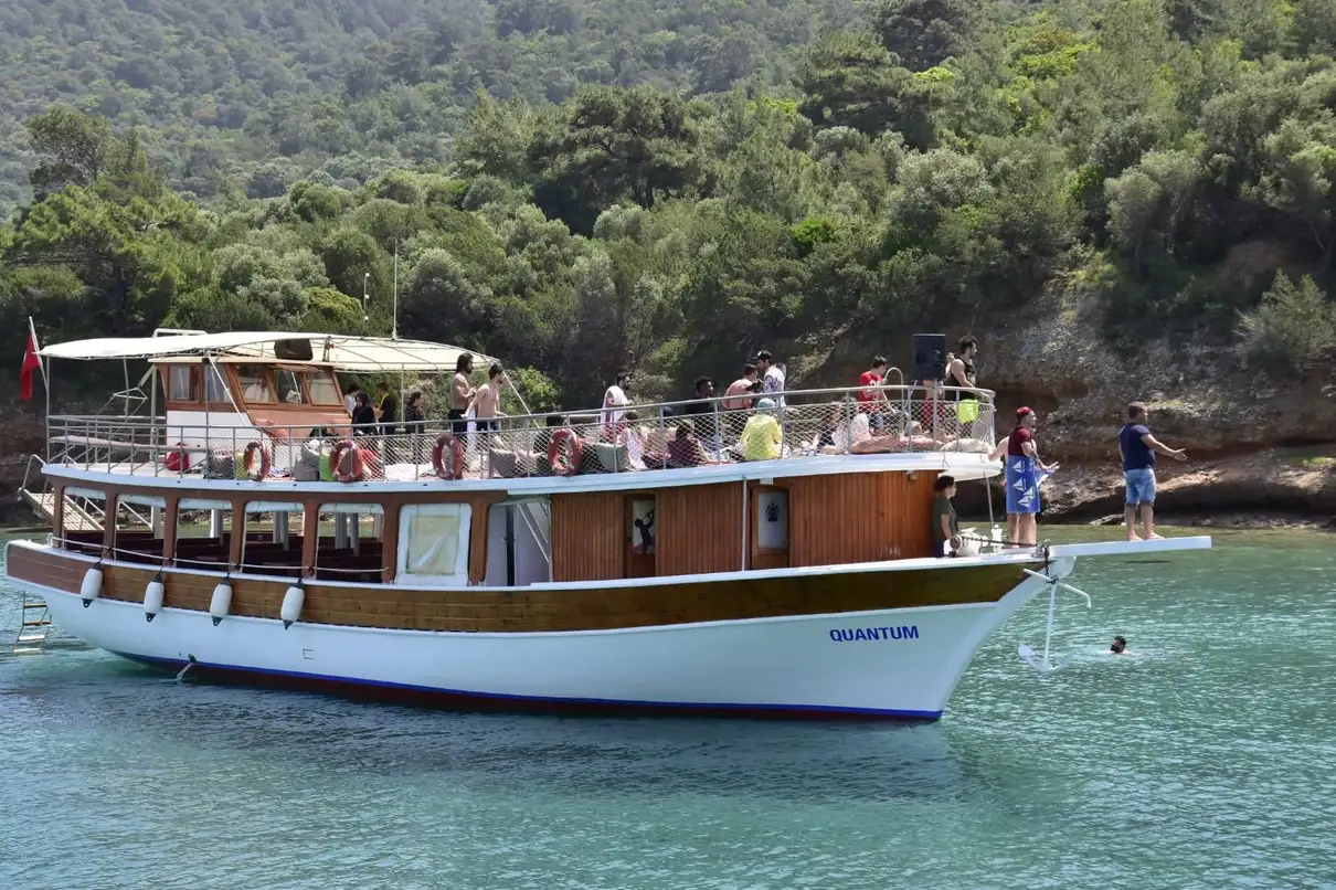 Bodrum: Orak Island Boat Tour with Swim Stops and Lunch 2