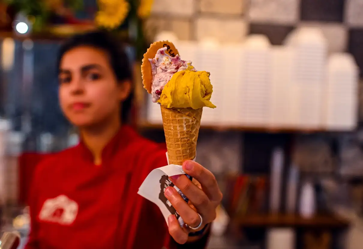 Beyond the Tourist Traps: My Ultimate Guide to Istanbul’s Authentic Street Food