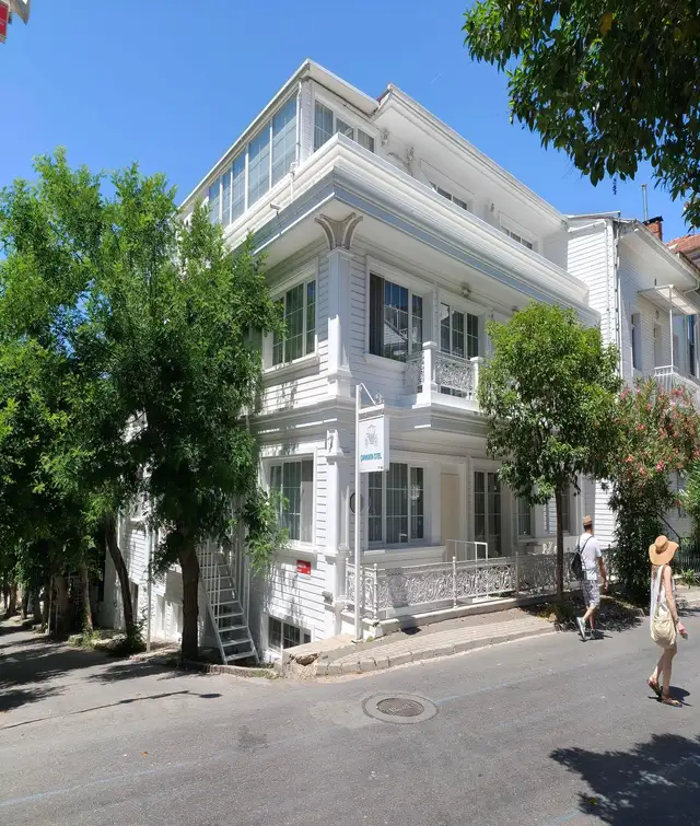 Princes Island Full Day Tour - Kınalı & Büyükada 2