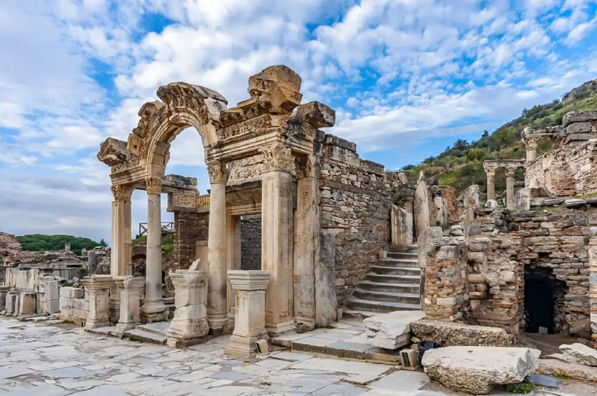 Ephesus and Virgin Mary Day Trip by Plane from Istanbul