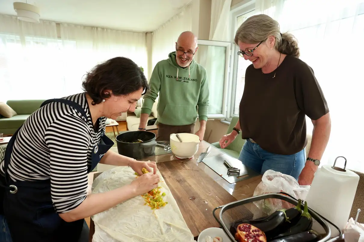 Istanbul: Vegan/Vegetarian Home Cooking with a Local Mom 1