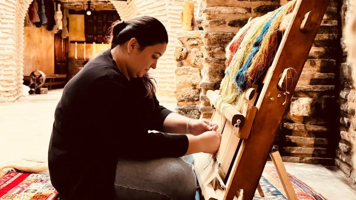 Istanbul: Turkish Carpet History and Weaving Experience 1
