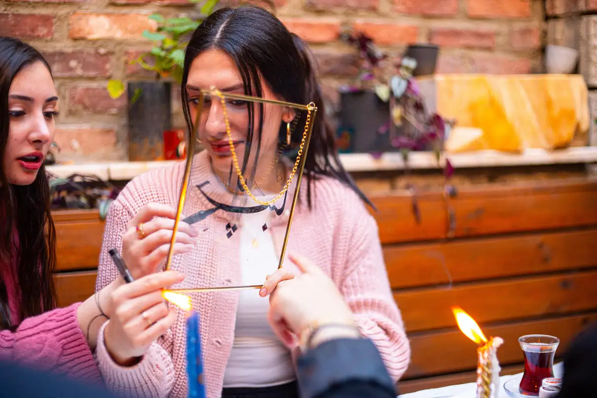 Istanbul: Turkish Calligraphy Workshop & Brass Framed Glass 3