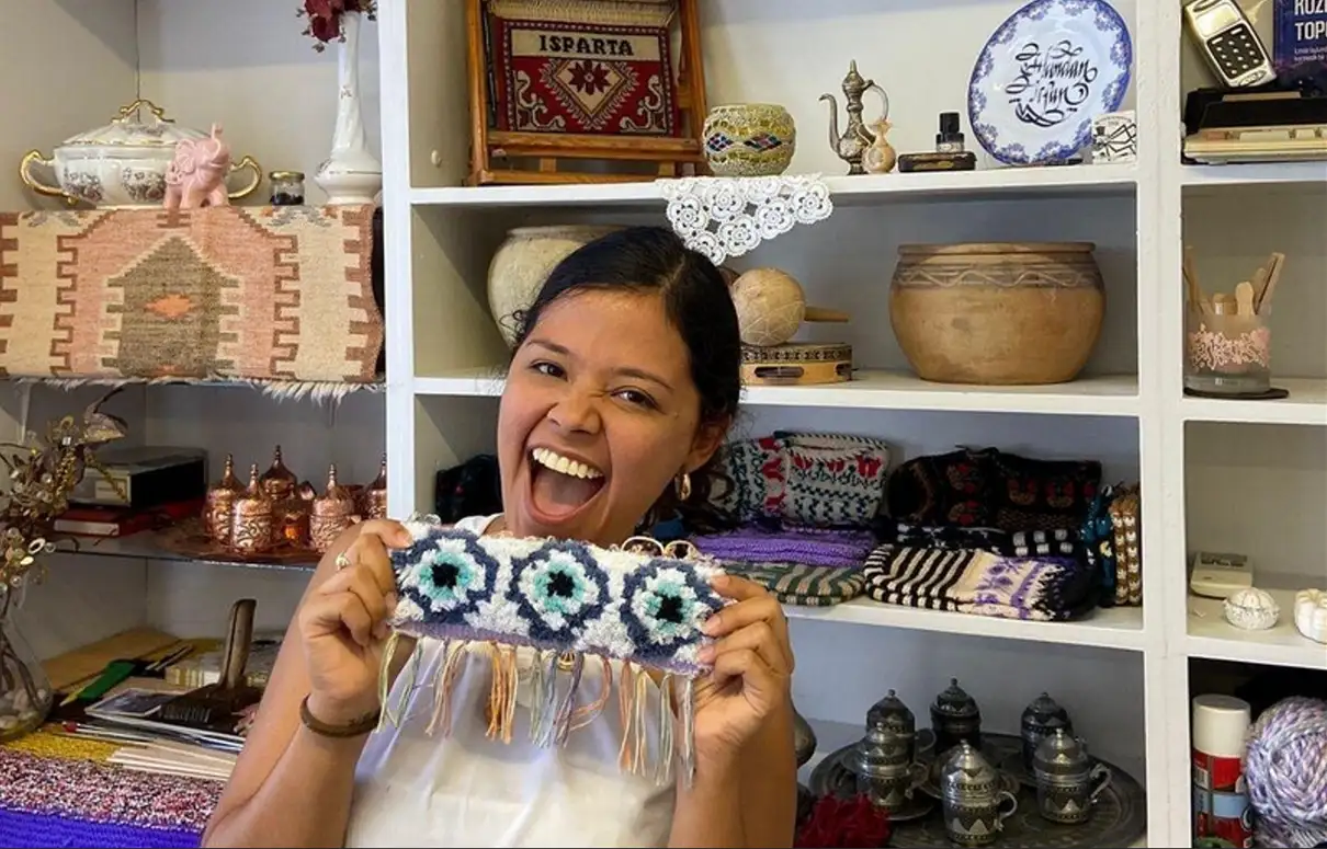 Istanbul: Turkish Carpet/Rug Weaving Workshop with Artisan 3