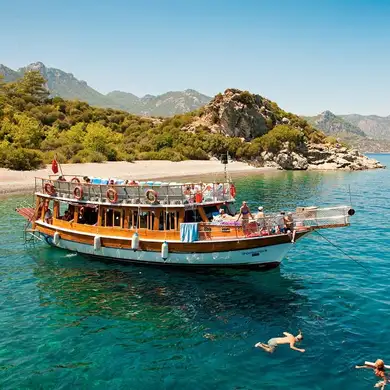 Marmaris Boat Trip with Unlimited Drinks and BBQ Lunch 2