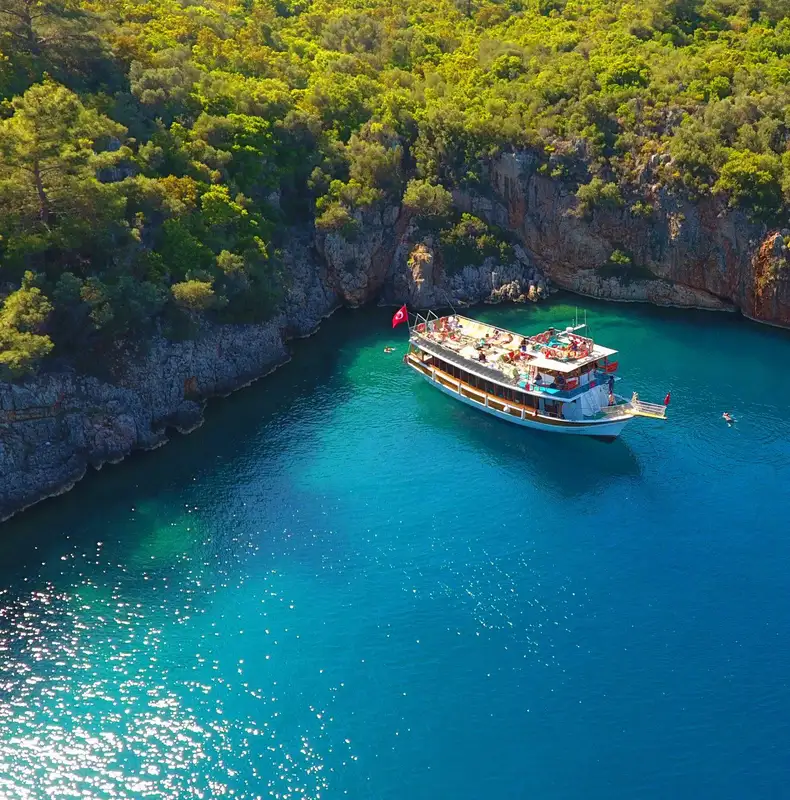 Marmaris Boat Trip with Unlimited Drinks and BBQ Lunch