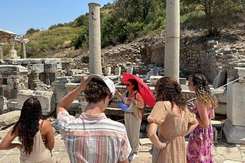 Skip-the-Line: Best of Ephesus Private Tour with Lunch & Entry