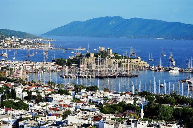 Bodrum Private City Tour: Guide, Lunch, Entrance Fees Included