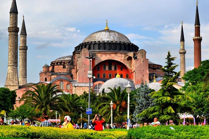 Istanbul and Sultanahmet Old City Walking Tour with Guide 2